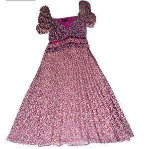 En Saison Dress Women's S Burgundy/ Pink Floral Pleated Flowy Empire Waist Midi